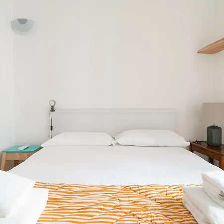 Guesthost - Cosy Comfy Milano- Sempione & Gerusalemme Apartamento Milão